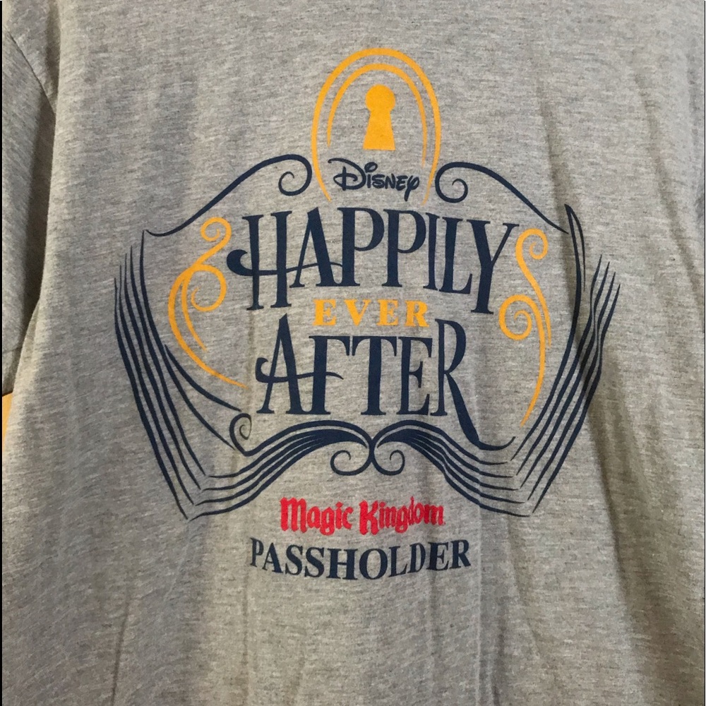 Disney Passholder t shirt.